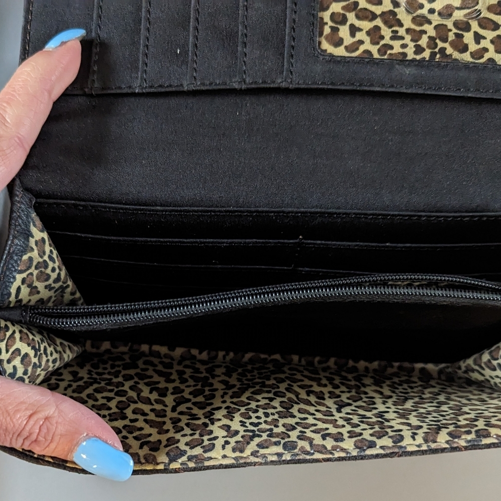 Relic wallet - Picture 4 of 6